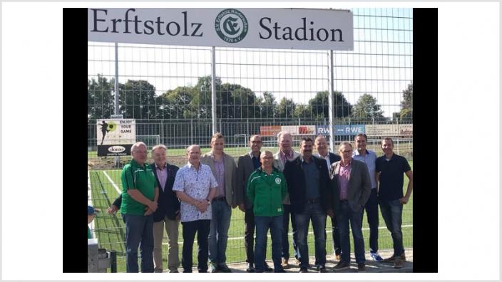 Kunstrasen endlich auch in Niederaußem